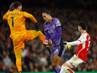 SPEKTAKL NA EMIRATESU: Nevjerovatne greške koštale Liverpool, Arsenal se potpuno vratio u utrku za naslov, pogledajte sažetke... (VIDEO)