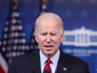 'DOSTA MI JE, TO JE PREVARA': Biden pobjesnio zbog američkih proizvođača grickalica, keksa, sokova i sladoleda (VIDEO)