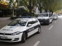 KRILA GA U BIVŠOJ FABRICI DUHANA: Mlada Mostarka krala građevinski materijal
