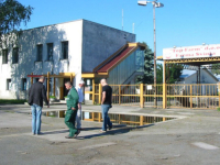 RADNICI OSTALI KRATKIH RUKAVA: Preko noći propala firma u Republici Srpskoj, raspoređen novac od prodaje...