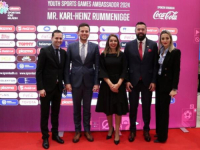 UK I MAGODA NA SLUŽBENOM PUTU, ALI ČISTO REKREATIVNO: U Beogradu prisustvovali ceremoniji na kojoj je...