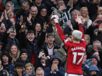 SJAJNO NOGOMETNO POPODNE U ENGLESKOJ: Manchester Uniteda deklasirao West Ham, Chelsea priredio novu blamažu svojim navijačima, pogledajte sažetke... (VIDEO)