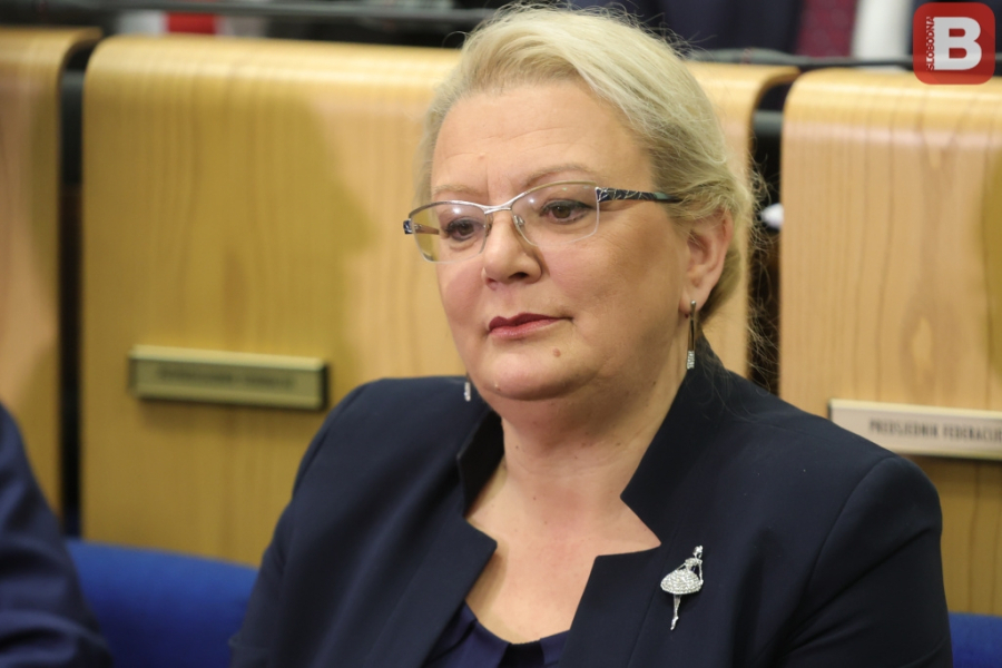 BRADARA PROČITALA ŠTA JE ČOVIĆ NAPISAO, PA IDE TIM TRAGOM: 'Kada treba uvažiti tu državu...' | Slobodna Bosna