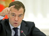SALVE UVREDA OD STRANE BIVŠEG PREDSJEDNIKA RUSIJE: Medvedev javno izvrijeđao Macrona – 'On je zoološka kukavica…'