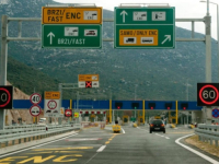 SJEO ZA VOLAN SA 2,74 PROMILA ALKOHOLA U SEBI: Državljanin BiH na autoputu vozio u suprotnom smjeru i rušio sve pred sobom