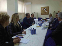 PREMIJER NIKŠIĆ U POSJETI BNT-u U NOVOM TRAVNIKU: 'Vlada FBiH će stajati apsolutno iza namjenske industrije!'
