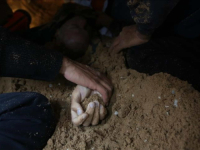 NE DAJU IM MIRA NI PRVOG DANA RAMAZANA: U izraelskim napadima na Gazu tokom noći i jutra ubijen veliki broj Palestinaca