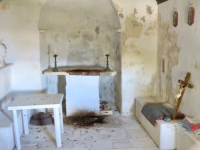 U JEDNOM OD SEDAM KAŠTELA KOD SPLITA: Upali u crkvu, roštiljali na oltaru; Sramotni prizori...