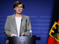 NJEMAČKA MINISTRICA OBRAZOVANJA ŠOKIRALA: Škole bi trebale pripremiti učenike za mogući rat