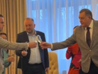 OVAJ PUT BEZ HARMONIKE: Dodik na TikToku pokazao kako slavi rođendan (VIDEO)