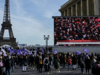 PRVA ZEMLJA NA SVIJETU: Francuski parlament uvrstio u ustav pravo na pobačaj, oglasio se i Macron