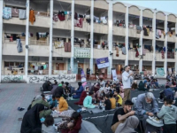 RAMAZAN U GAZI: U Rafahu organiziran zajednički iftar u školskom dvorištu