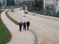 OVU CESTU NIKO GODINAMA NIJE DOTAKAO: Šteta obišao radove na obnovi saobraćajnice u ulici Majdanska (FOTO)