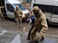 STRAHUJE VIŠE OD ČETIRI MILIONA LJUDI U RUSIJI: Pale im trgovine, mlate ih na cesti, dijele im otkaze...