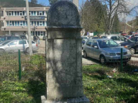 STIGAO PRIJEVOD TEKSTA: Rastumačen najveći jevrejski spomenik u Foči, poznato ko počiva ispod njega