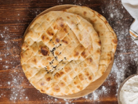 RAMAZANSKA PECIVA OD UNE DO DRINE, OD SARAJEVA DO SANDŽAKA: Somuni, pitice, pitaljke, ramazanije, kako ih vi zovete?