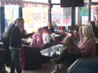 POTREBNO KONSTANTNO RADITI NA PODIZANJU SVIJESTI: Šest osoba sa Down sindromom radi u Klubu Zmajevo srce u Tuzli