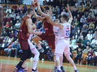 DOBRA PARTIJA U SKENDERIJI: Košarkaši Bosne ubjedljivo savladali Širokobriježane