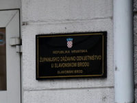 ISTRAGA ZLOČINA: U centru Slavonskog Broda ubijen mladi Ukrajinac