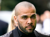 OSUĐEN ZBOG SILOVANJA: Slavni Brazilac Dani Alves objavio prvu fotografiju nakon izlaska iz zatvora