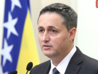 DENIS BEĆIROVIĆ O REZOLUCIJI O SREBRENICI: 'U regionu ima onih koji šire obmane i laži, jedan od njih je Aleksandar Vučić'