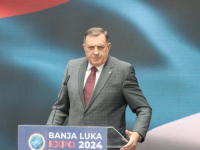 JUČER O EU, DANAS O STARIM TEMAMA: Dodik iz Banje Luke o secesiji, poručio da je ponosan na sankcije, druženje s Putinom, za Sarajevo kaže...