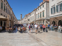 EKONOMISTA TVRDI: 'Hrvatska nema dovoljno hrane da prehrani turiste'