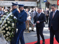 'SB' NA LICU MJESTA: Počelo obilježavanje Dana grada Sarajeva, brojne delegacije ispred Vječne vatre (FOTO)