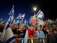 HILJADE LJUDI NA ULICAMA IZRAELA: Novi protesti protiv Netanyahua, među okupljenima i bivši premijer Barak