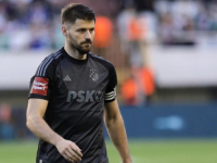 POBRAO SIMPATIJE NAVIJAČA: Samo jedan dinamovac nije pobjegao s terena zbog upada Torcide