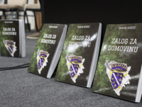 ONI SU BRANILI BOSNU: Promovisana knjiga 'Zalog za domovinu' autora Haruna Hodžića (FOTO)
