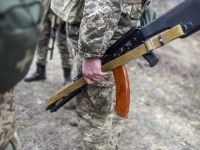 NISU SVI ROĐENI ZA BORBU: Poljska i Litvanija spremne vratiti Ukrajince kako bi bili regrutovani u vojsku