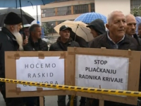 SAMO NIKŠIĆA ŽELE: Radnici Krivaje iz Zavidovića protestuju danas pred zgradom Vlade Federacije Bosne i Hercegovine (VIDEO)