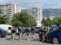 UOČI NAJVEĆEG HERCEGOVAČKOG DERBIJA: U Mostaru opsadno stanje, veliki broj specijalaca je na ulicama... (FOTO)