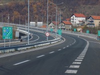 STANJE NA CESTAMA: I dalje upozorenja na učestale odrone na brojnim dionicama, ali i da je tokom dana...