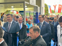 KRATKI SUSRET PLENKOVIĆA I VUČIĆA U MOSTARU: 'Smijem li da ti spominjem ime?' (VIDEO)