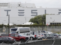 KOMPANIJA 'TESLA' U VELIKIM PROBLEMIMA: Tuže ih u SAD-u zbog onečišćenja zraka, traže kaznu...