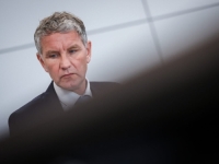 ODLUKA SUDA U NJEMAČKOJ: Evo koliko je kažnjen vodeći član AfD-a kažnjen zbog korištenja nacističkog slogana