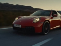 JE LI OVO NAJBOLJI HIBRID NA SVIJETU: Porsche predstavio prvi elektrificirani 911, specifikacije su impresivne (FOTO)