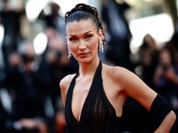 IKONA STILA: Bella Hadid oduševljava u Cannesu, ovo su njezina modna izdanja o kojima se najviše pričalo (FOTO)