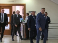 ČEKA LI SE POGODAN TRENUTAK: Šta se krije iza povlačenja zakona o 'stranim agentima'?