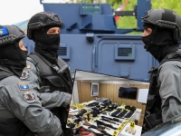 MUNJEVITA AKCIJA KOSOVSKE POLICIJE: Kod Zvečana zaplijenjena veća količina oružja srpskih kriminalnih grupa