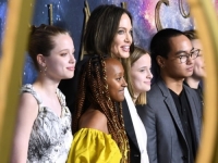 ZAJEDNIČKO BIOLOŠKO DIJETE: Još jedna kćerka Angeline Jolie i Brada Pitta se odrekla očevog prezimena