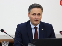 DENIS BEĆIROVIĆ PORUČIO: 'Pozivam da se ne podrži izbor Vukoje za sudiju Ustavnog suda BiH'