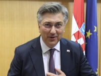 PLENKOVIĆ SE NAKON IZGLASAVANJA NOVE HRVATSKE VLADE OBRUŠIO NA MILANOVIĆA: 'Teško je poražen...'