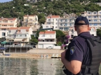 TEŠKA NESREĆA U NEUMU: Vozio motor šetalištem i pokosio petogodišnje dijete