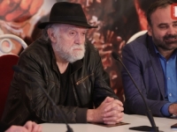 SVEČANA SJEDNICA SKUPŠTINE KS: Plaketa Kantona Sarajevo glumcu Josipu Pejakoviću i velikom borcu i sportisti Ismailu Barlovu