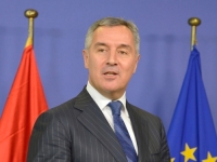 KOMENTAR DARKA ŠUKOVIĆA: 'Ključni motiv za obračun sa Đukanovićem imaju srpske i ruske agenture u Crnoj Gori. Prvi, zbog 'grijeha nezavisnosti', a drugi…'