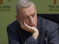 OSVRT MILORADA POPOVIĆA: 'Što se to dogodilo s Crnogorcima, jesu li postali nacija poslušnika...'