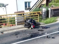 SAOBRAĆAJNA NESREĆA U DOBOJU: Motociklista iz Hrvatske teško povrijeđen